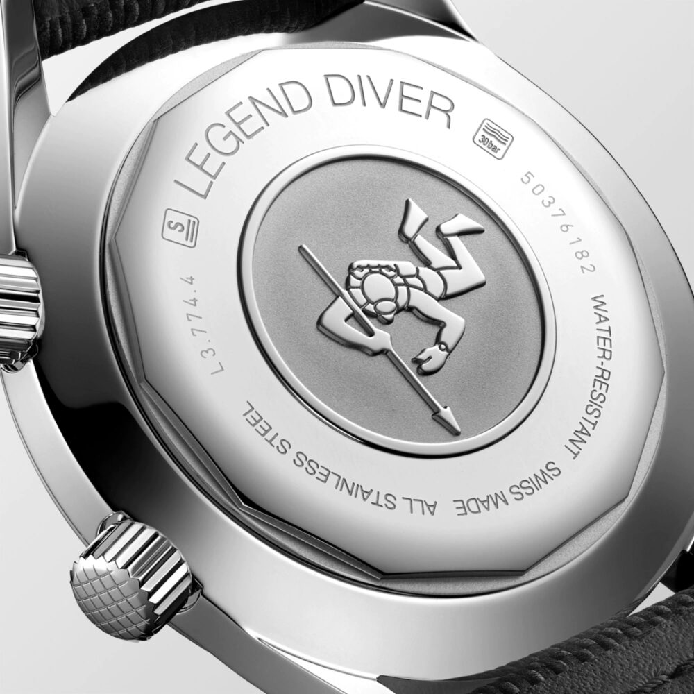 the-longines-legend-diver-watch-l3-774-4-90-2-detailed-view-3.jpg